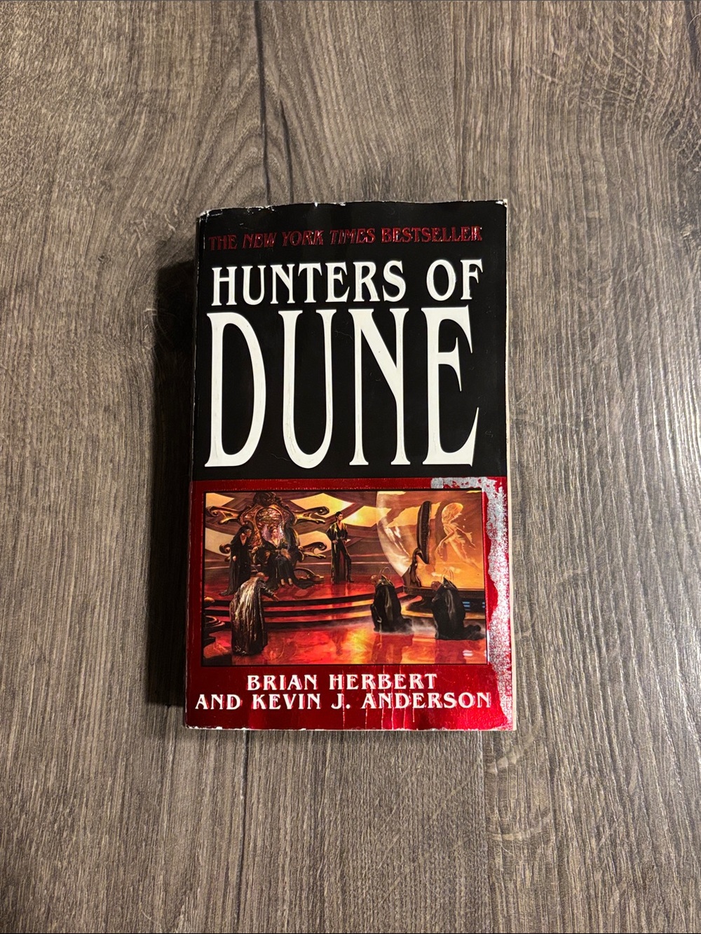 Hunters of Dune Paperback - Black & Red Cover